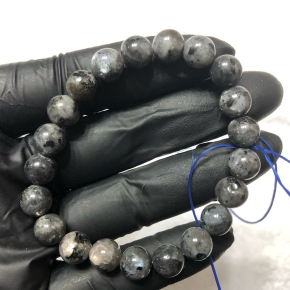 Lavkarite Stretch Bracelet 8.5MM 6 1/2 - 7” Wrist Size - Picture 1 of 6